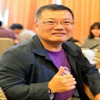 理事洪逢成